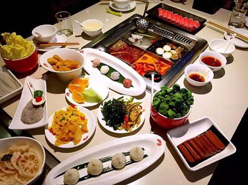 市值近2000億港元，海底撈如何以極致服務(wù)橫掃15萬家火鍋店